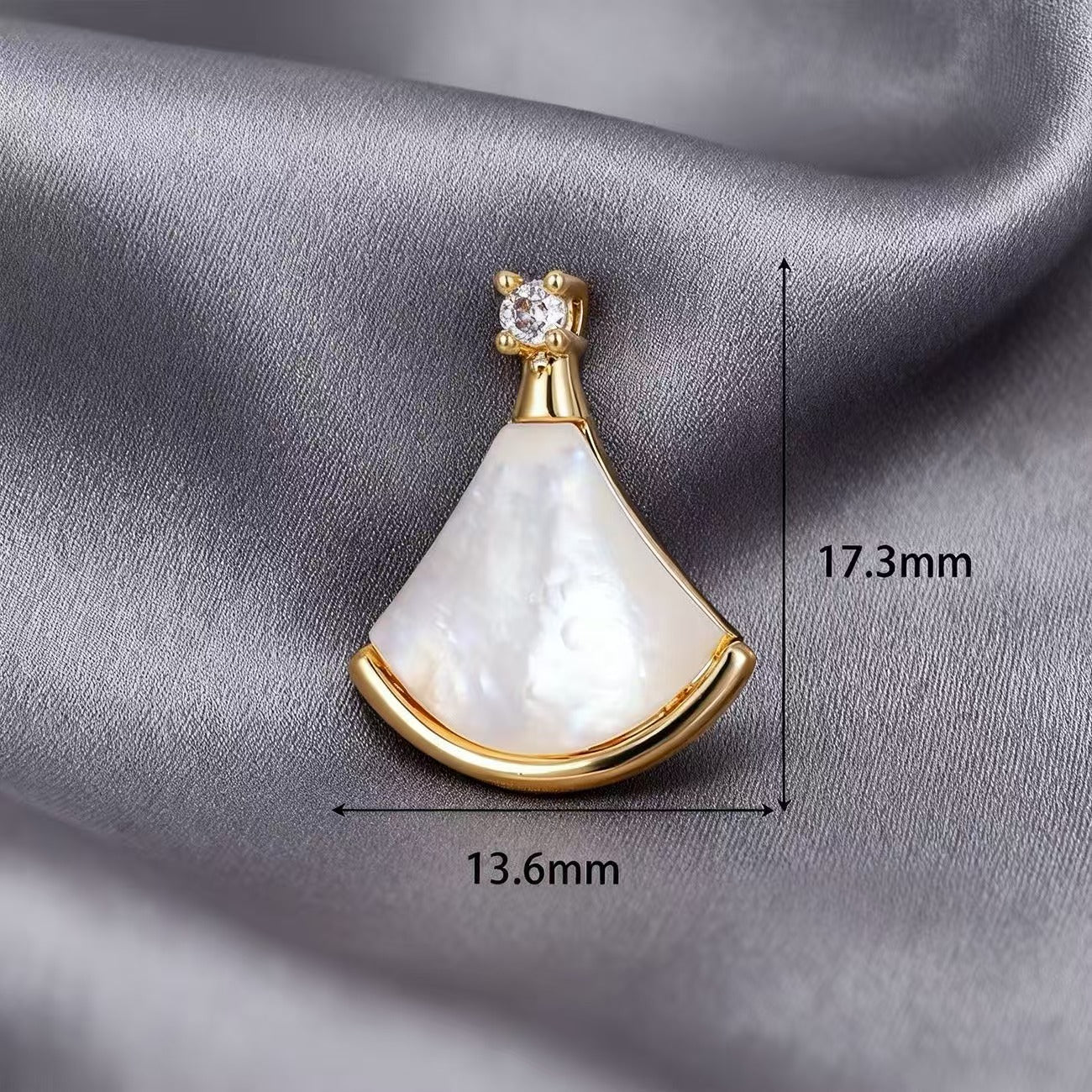 Lu White Mother-of-Pearl Rhinestone Multi-Style Pendants