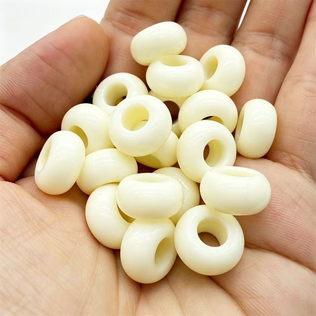 Lu 200pcs Acrylic Candy Color Large-Hole Abacus Beads
